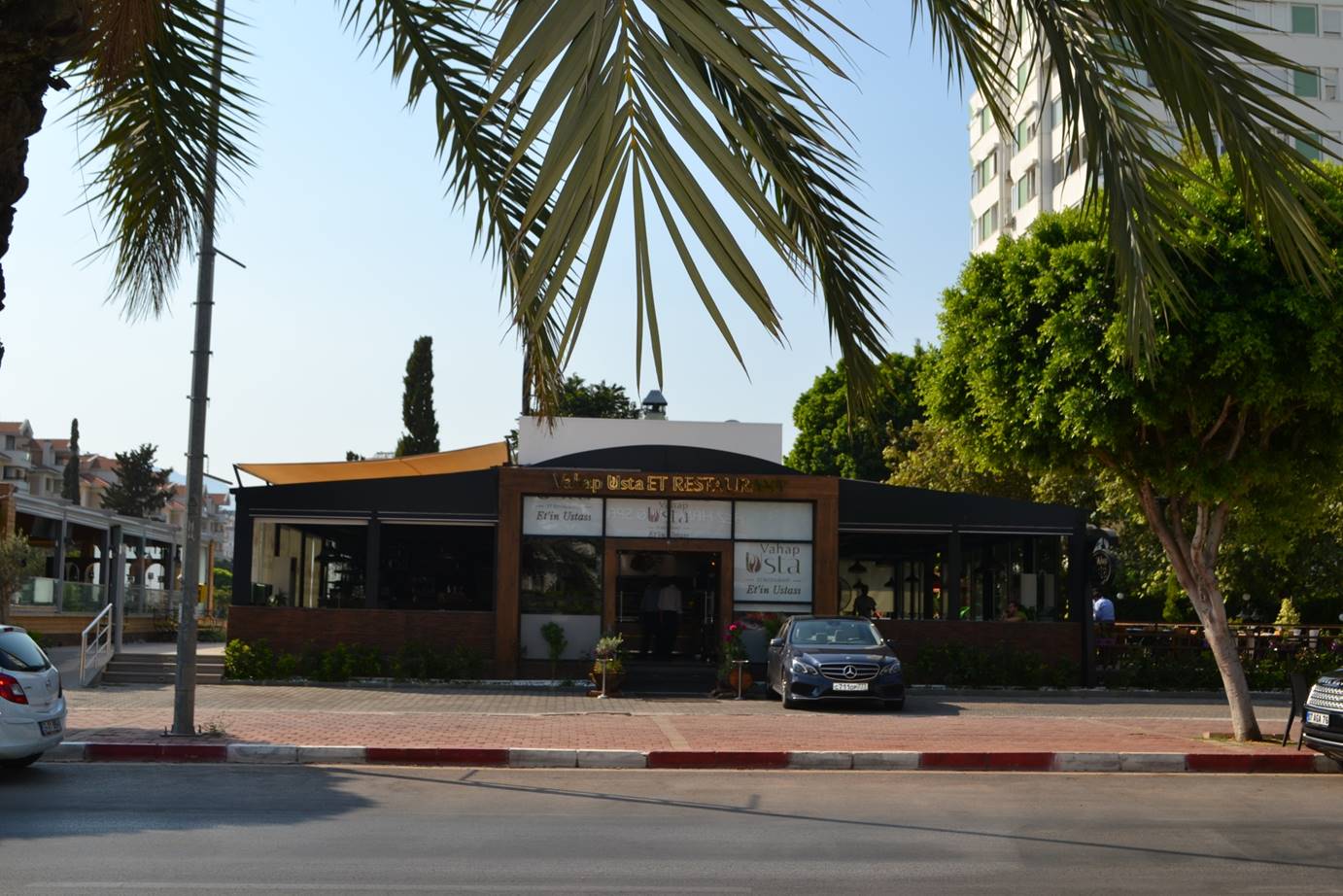 Vahap Usta Et Restaurant